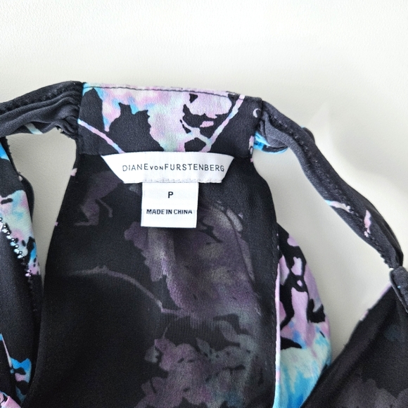 Diane Von Furstenberg Silk Sleeveless Top, Size P/S - Picture 4 of 6
